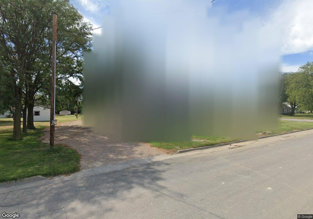 431 W Adams St, Osborne, KS 67473 - photo 1