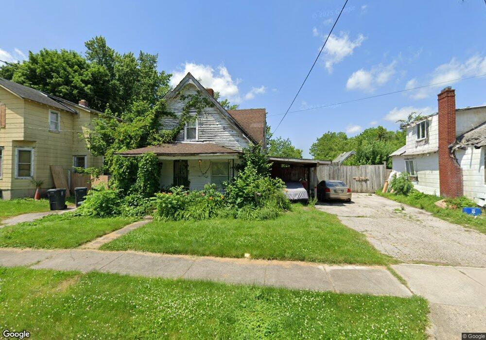 2206 Crocker Ave, Flint, MI 48503 - photo 1