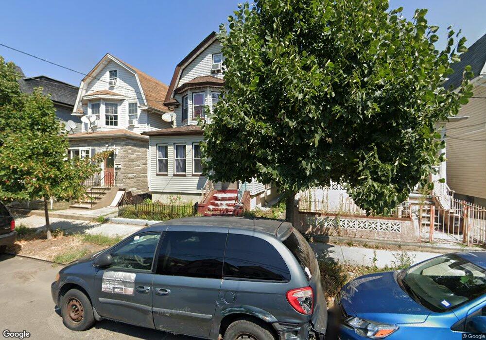 87-75 108th St, Richmond Hill, NY 11418 - photo 1