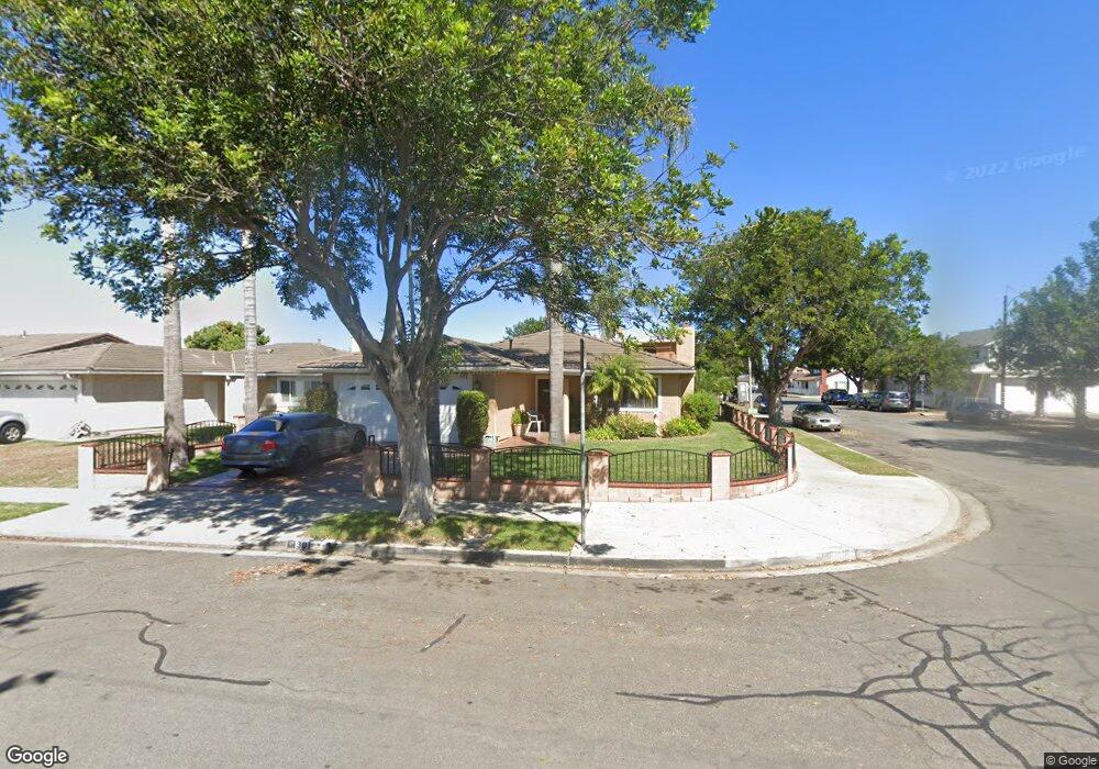 301 Fairbourne Place, Oxnard, CA 93033 - photo 1