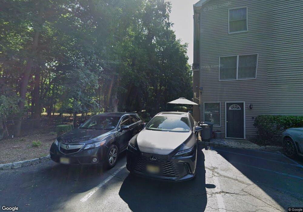 82 Elm St unit 16, Allendale, NJ 07401 - photo 1