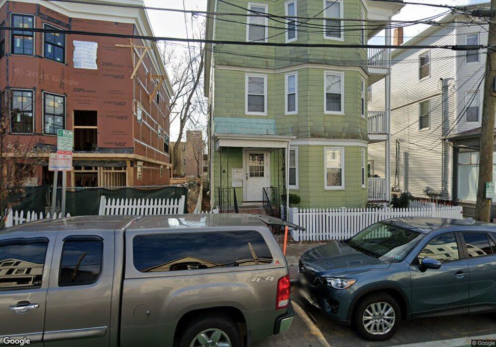 106 Beacon St unit C, Somerville, MA 02143 - photo 1