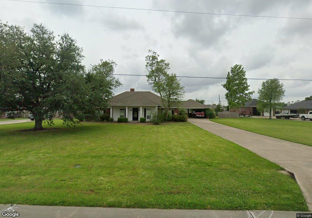 1717 S Crestview Dr, Lake Charles, LA 70605 - photo 1