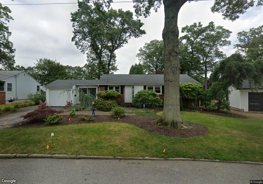 29 Longview Dr, Cranston, RI 02920 - photo 1