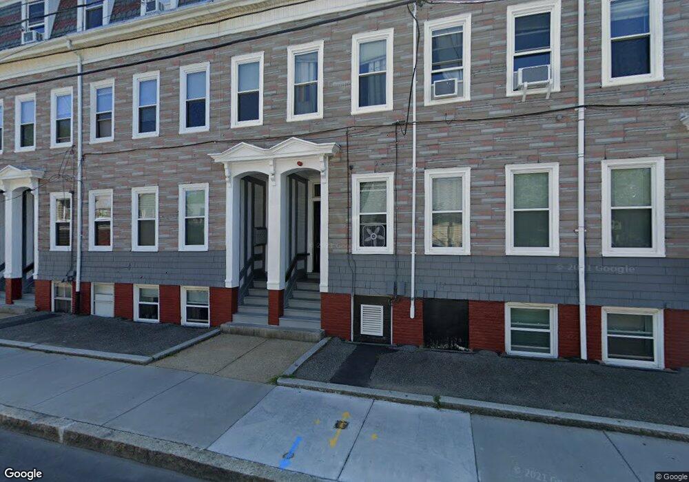 98 Pearl St unit B, Cambridge, MA 02139 - photo 1