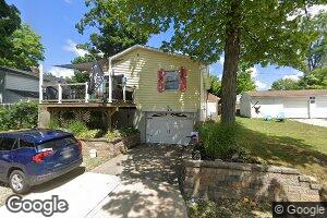 121 Clovercliff Dr, Chippewa Lake, OH 44215