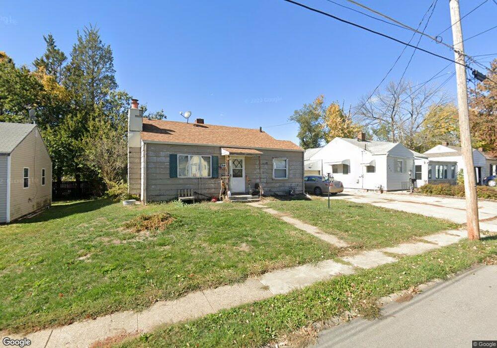 541 W 10th St N, Newton, IA 50208 - photo 1