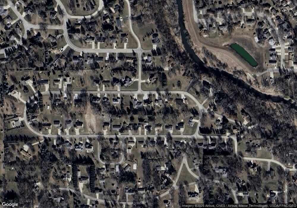 2309 9th Ave SW, Austin, MN 55912 - photo 1