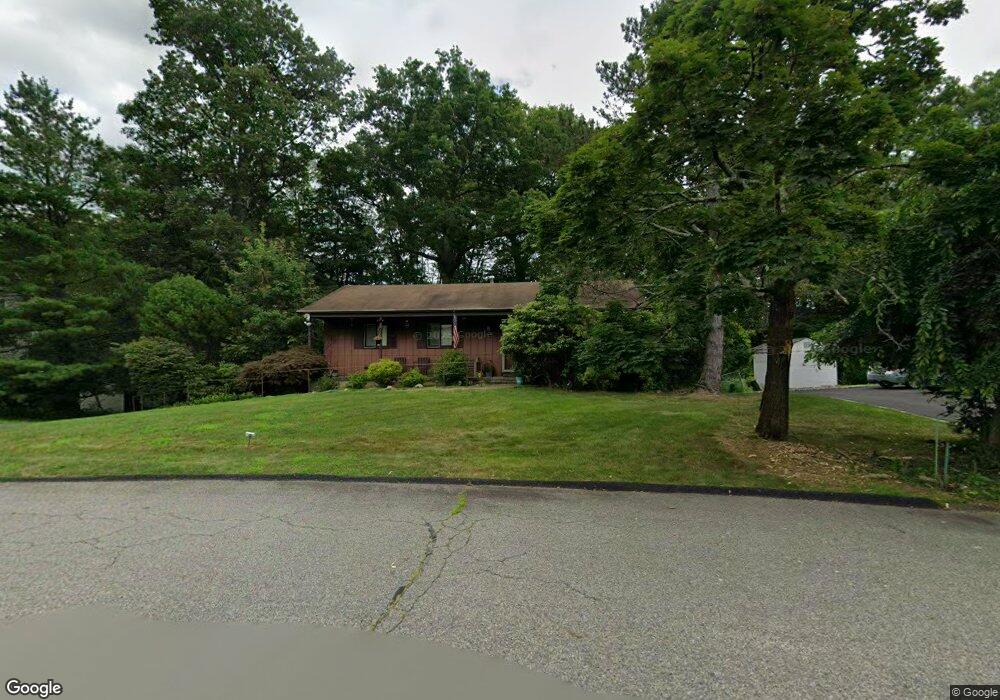 29 Whispering Ct, Bardonia, NY 10954 - photo 1