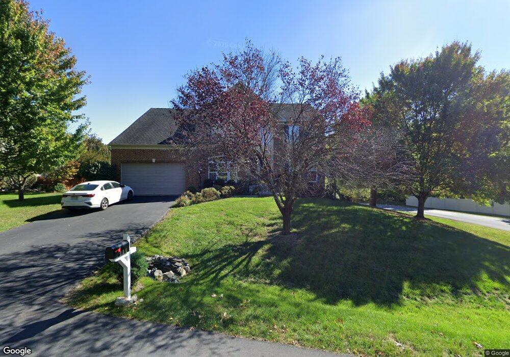 268 Maddex Dr, Shepherdstown, WV 25443 - photo 1