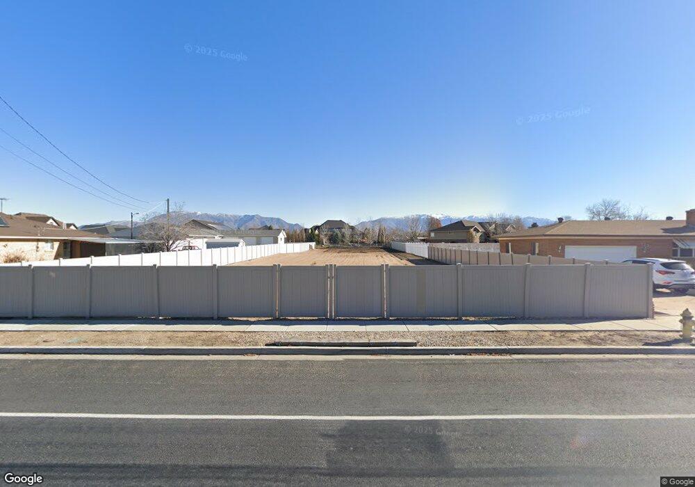 888 N 3000 W unit 2, Clinton, UT 84015 - photo 1
