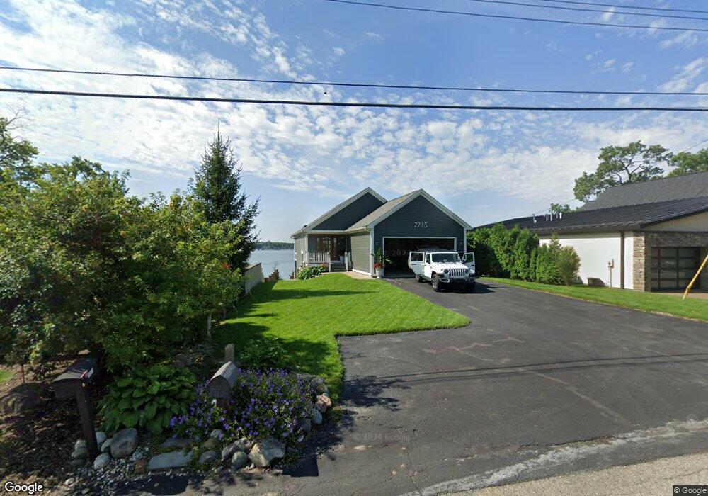 7715 Locklin, West Bloomfield, MI 48324 - photo 1