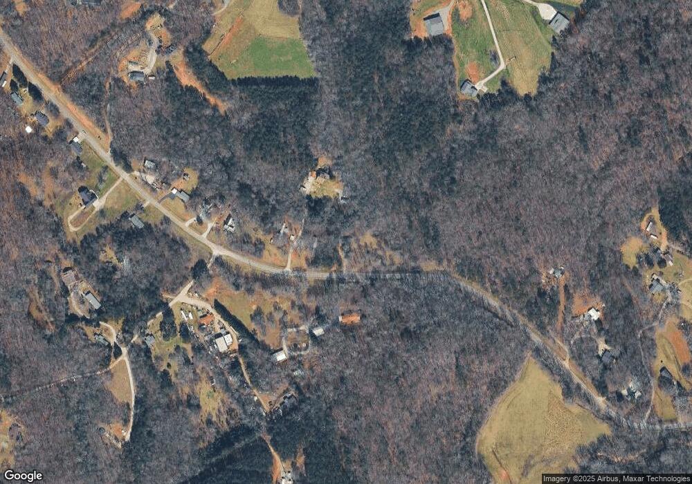 134 Sparrow Grass Ct, Alto, GA 30510 - photo 1