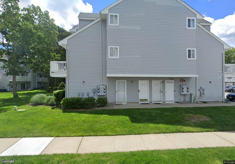 807 Schley Ave unit 7, Toms River, NJ 08755 - photo 1