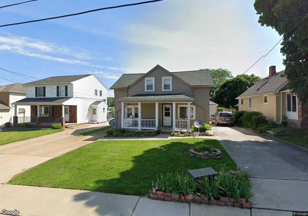 1417 Bellview St, Wickliffe, OH 44092 - photo 1