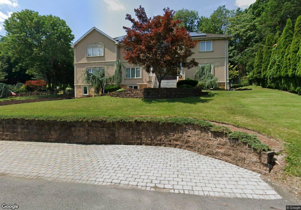 453 Colfax Rd, Wayne, NJ 07470 - photo 1