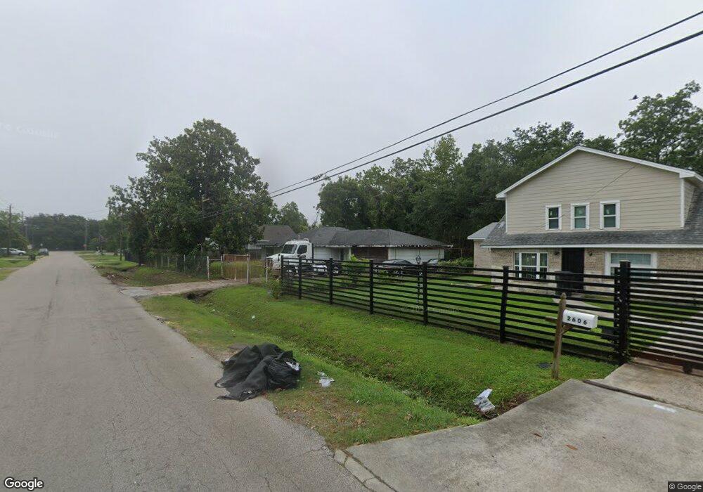 2612 Caplin St, Houston, TX 77026 - photo 1