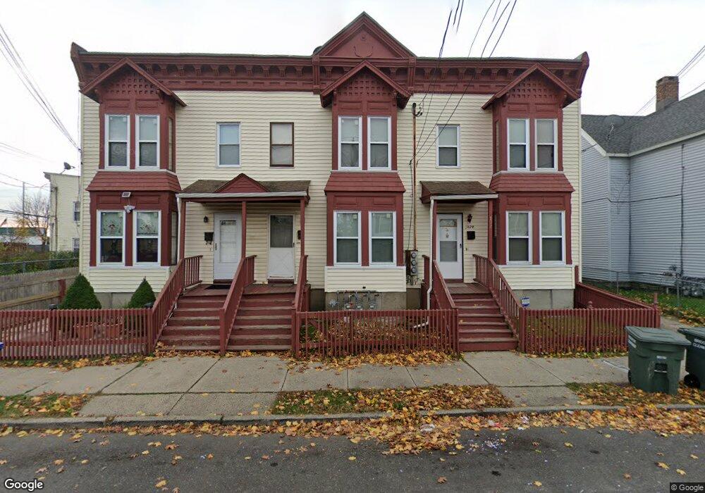 702 Maple St, Bridgeport, CT 06608 - photo 1