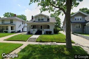 818 E 9th St, Flint, MI 48503