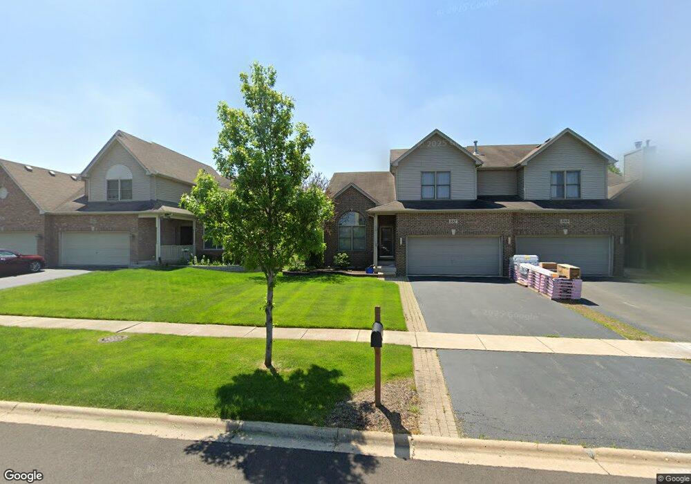 587 Sudbury Cir, Oswego, IL 60543 - photo 1