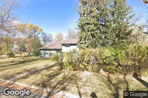301 3rd St NW, Crosby, ND 58730