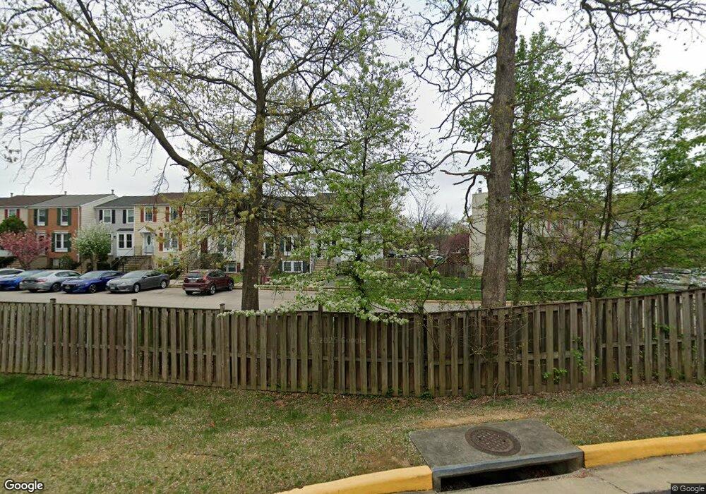 7467 Wounded Knee Rd, Lorton, VA 22079 - photo 1