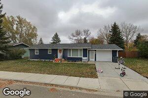 202 8th Ave SE, Crosby, ND 58730