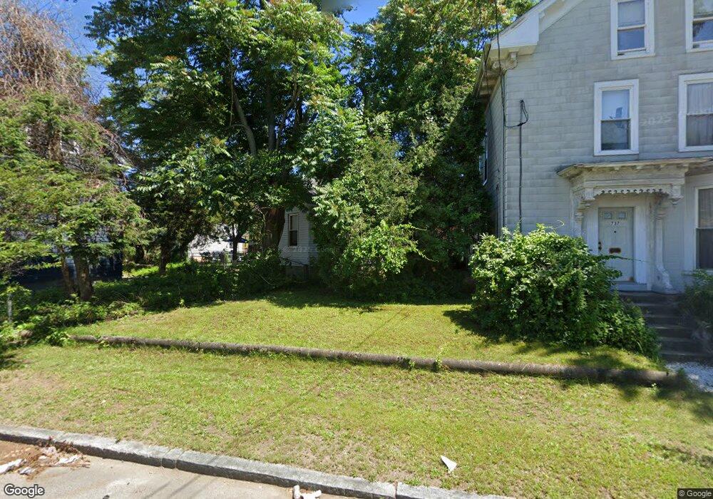 310 Middle St, Pawtucket, RI 02860 - photo 1