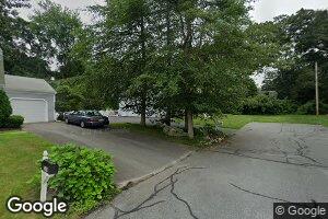 34 Stoneledge Rd, South Dartmouth, MA 02748