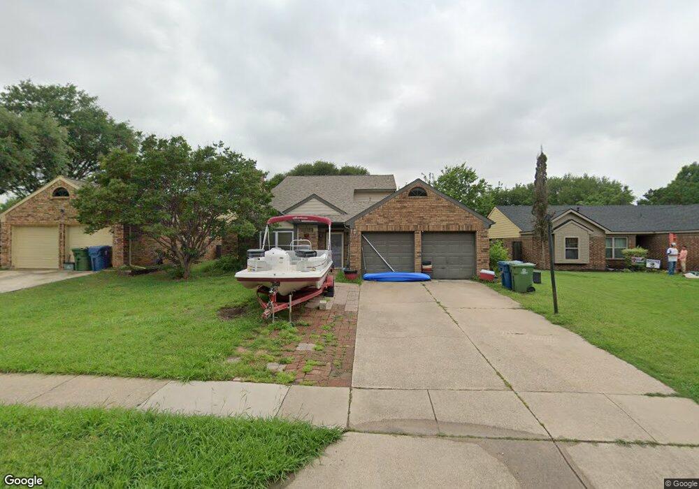 5409 Carriage Ct, Flower Mound, TX 75028 - photo 1