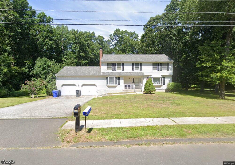 39 W View Dr, Enfield, CT 06082 - photo 1