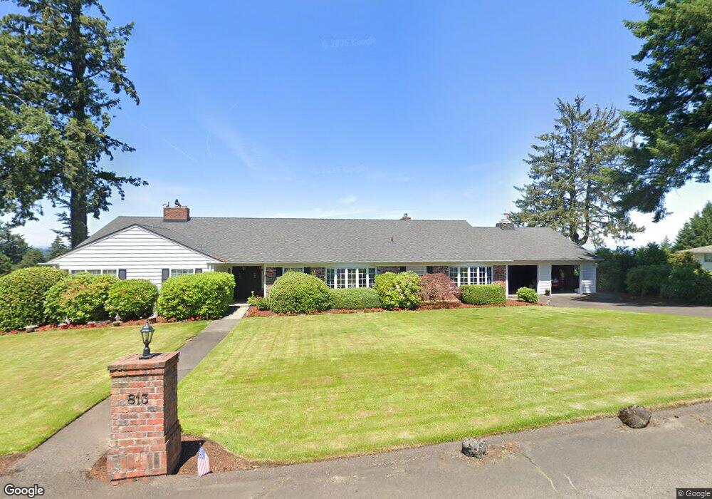 813 Skyland Dr, Lake Oswego, OR 97034 - photo 1