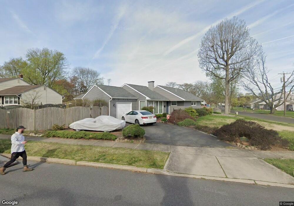 6 E Woodcrest Ave, Maple Shade, NJ 08052 - photo 1