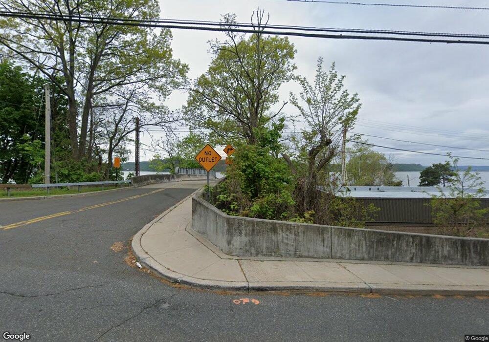 111 Kemeys Ave unit 1-11, Briarcliff Manor, NY 10510 - photo 1