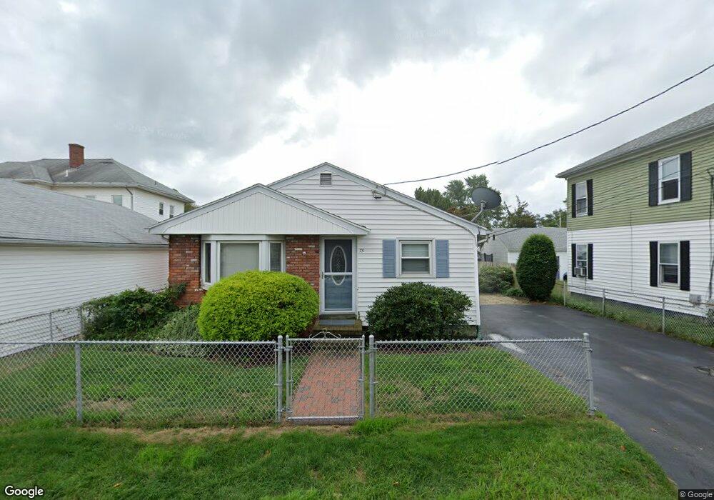 75 Hunts Ave, Pawtucket, RI 02861 - photo 1