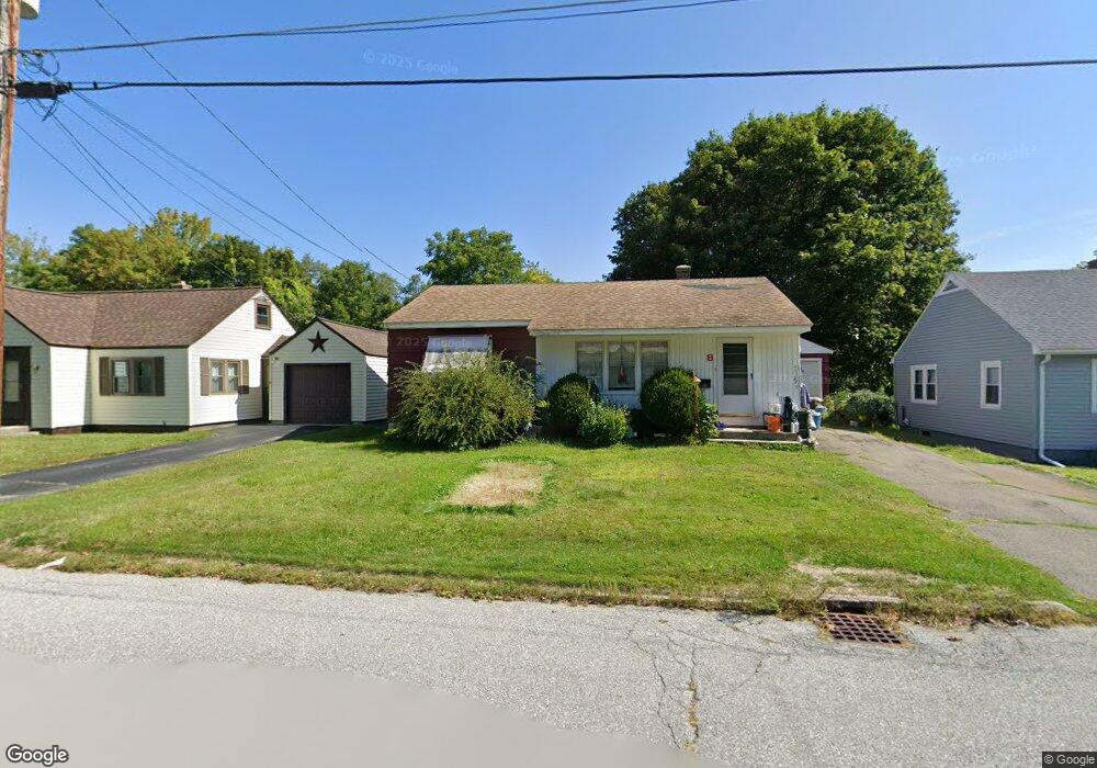 8 Marshall Ave, Adams, MA 01220 - photo 1