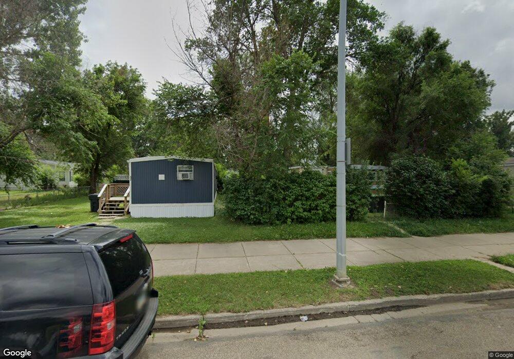 803 Elm St, Mandan, ND 58554 - photo 1