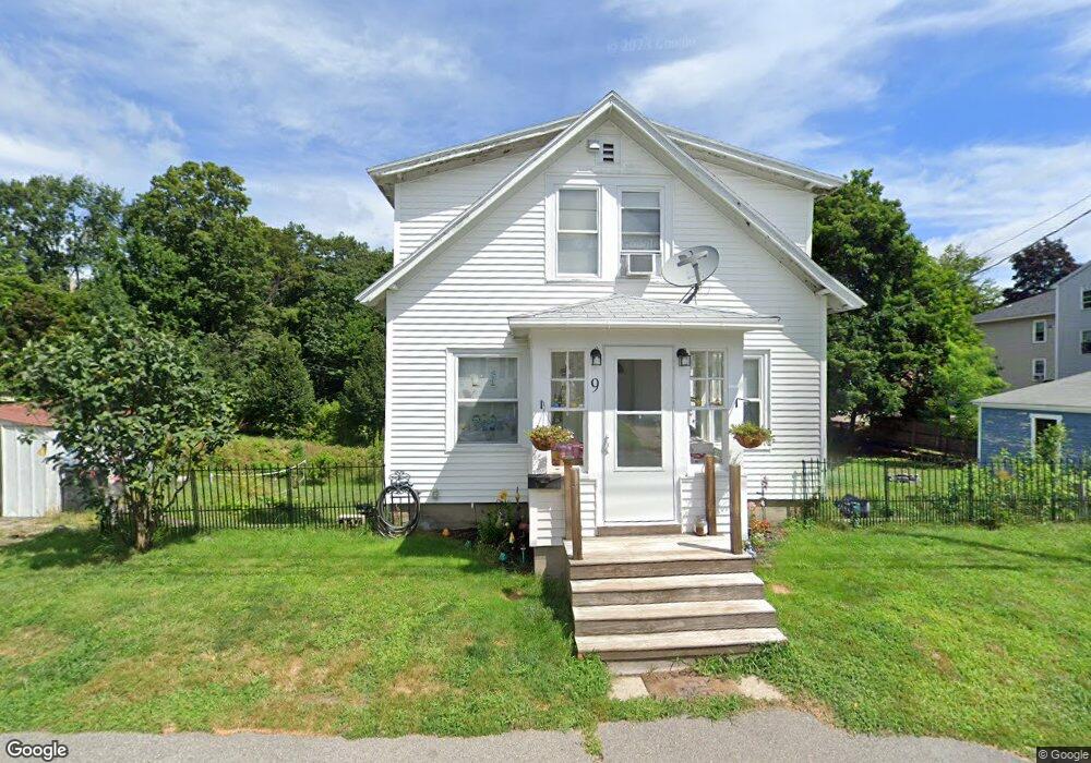 9 Mitchell St, Sanford, ME 04073 - photo 1