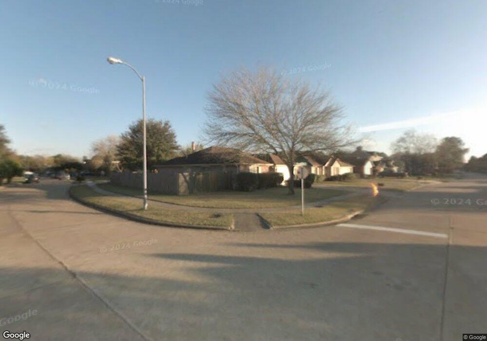 8103 Woodland Dr W, Houston, TX 77040 - photo 1