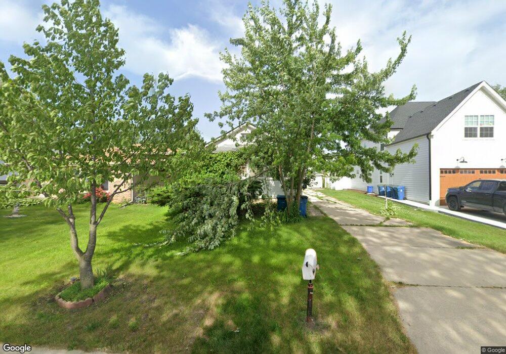 215 N Glade Ave, Elmhurst, IL 60126 - photo 1