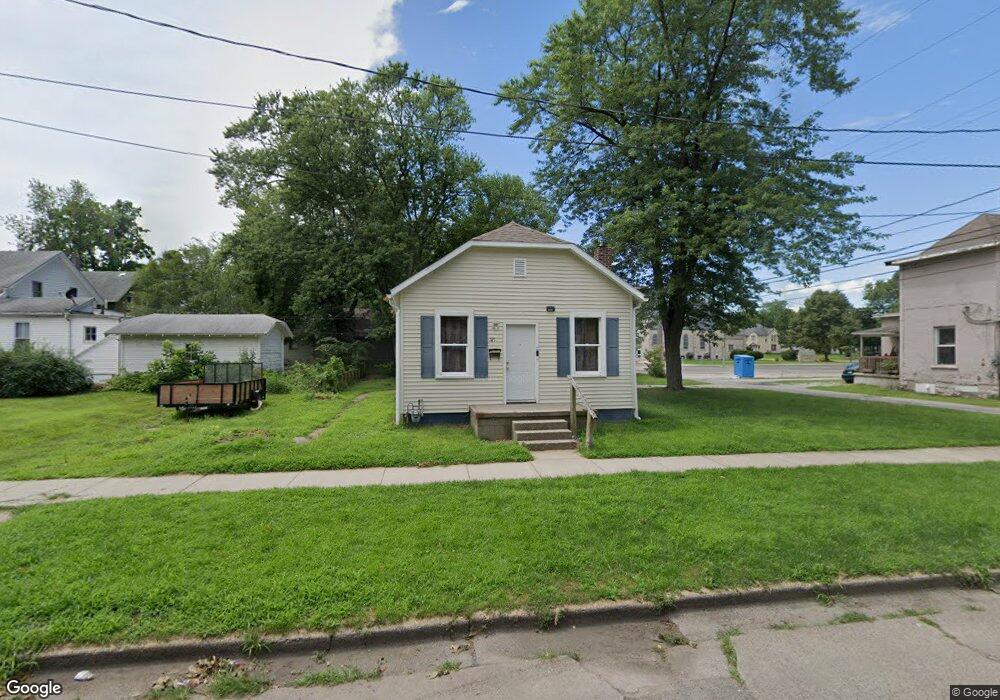 521 8th St, Elkhart, IN 46516 - photo 1
