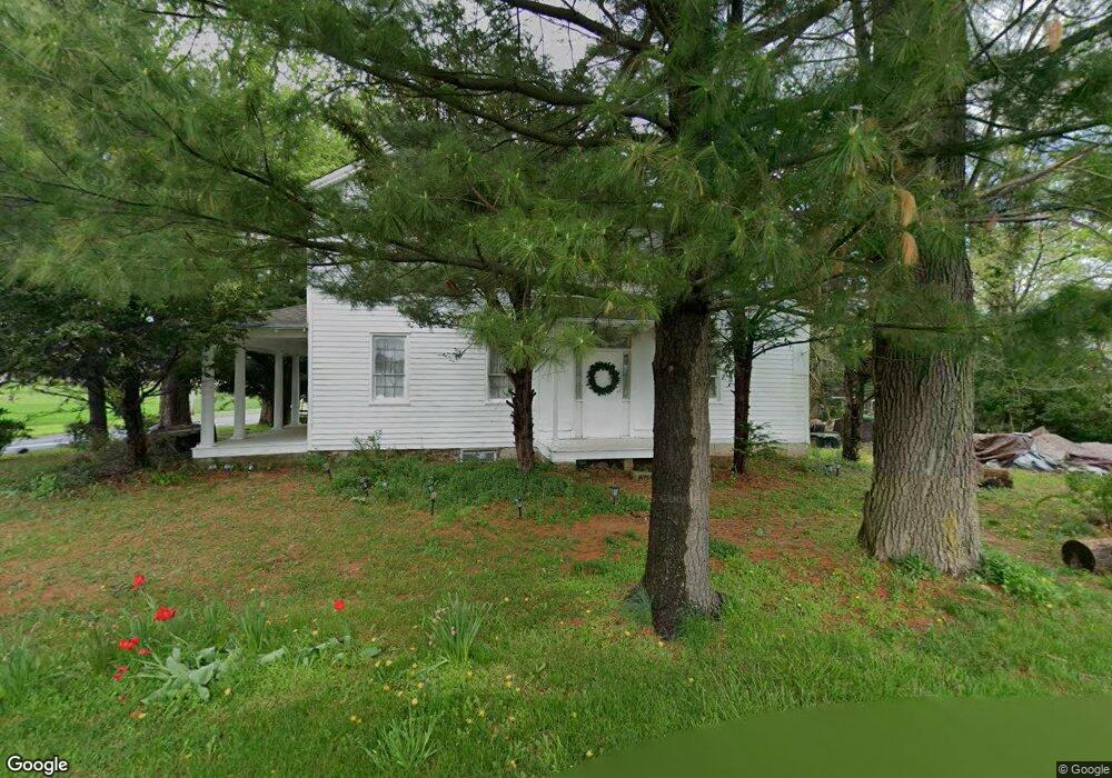 701 Park Rd, Honey Brook, PA 19344 - photo 1