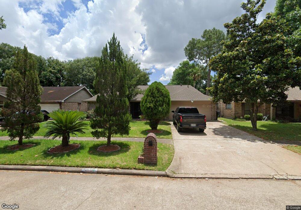 4031 Saratoga Dr, Houston, TX 77088 - photo 1