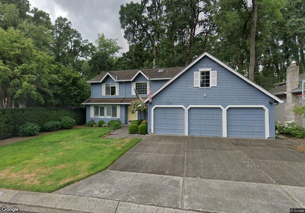 5722 Charles Cir, Lake Oswego, OR 97035 - photo 1