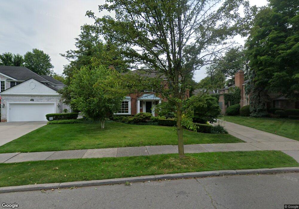 45 Edgemere Rd, Grosse Pointe Farms, MI 48236 - photo 1