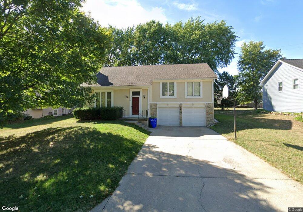 6316 Charlotte St, Shawnee, KS 66216 - photo 1
