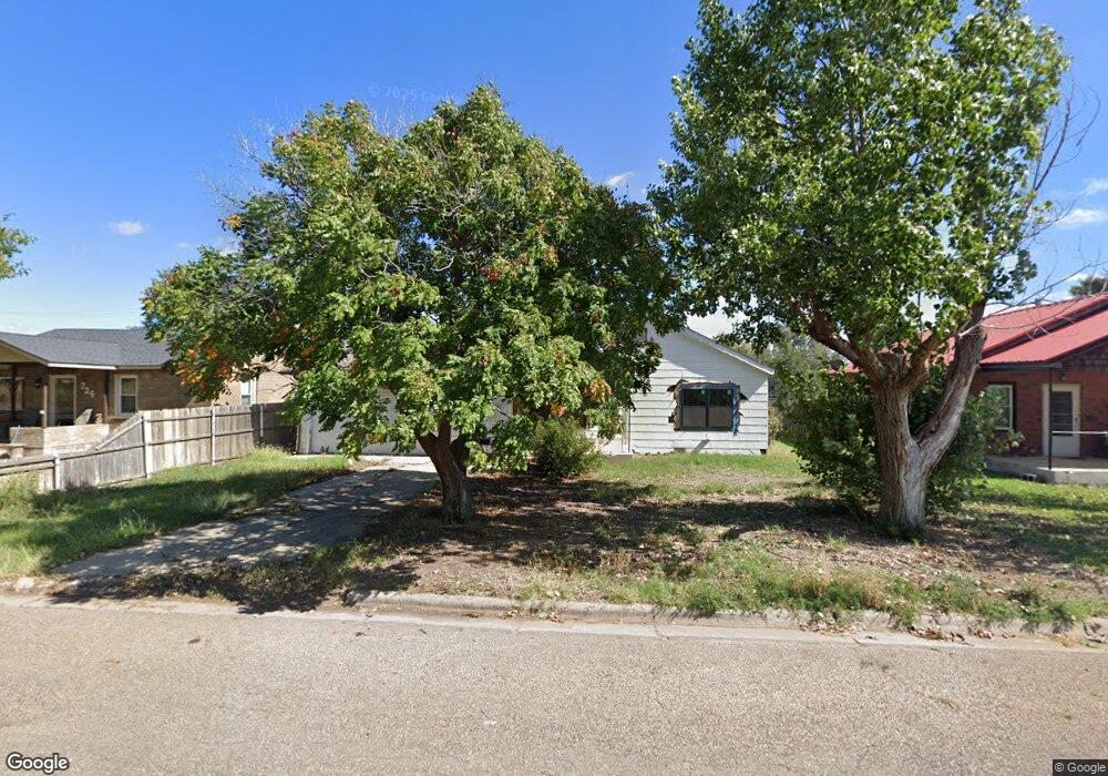 722 Cedar Ave, Dumas, TX 79029 - photo 1