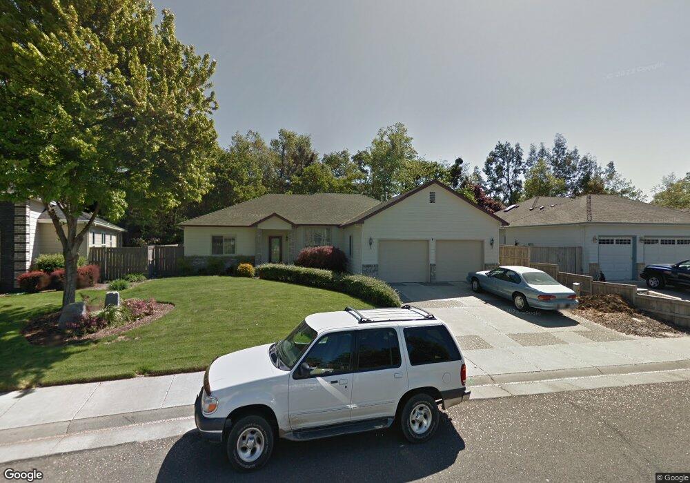 508 Meadowbrook Dr, Central Point, OR 97502 - photo 1