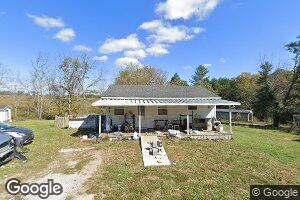 215 Bud Brown Loop Rd, Allardt, TN 38504
