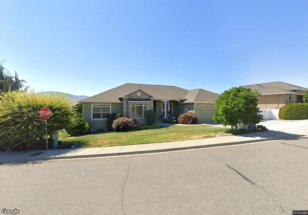 1536 N Grover Ave, East Wenatchee, WA 98802 - photo 1